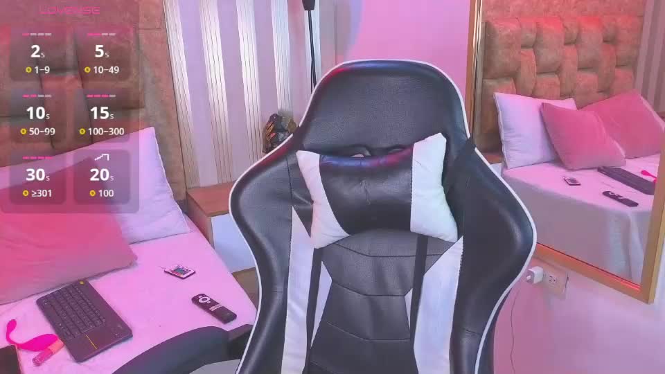 lilith_pink__ Webcam Chat July 19, 2026