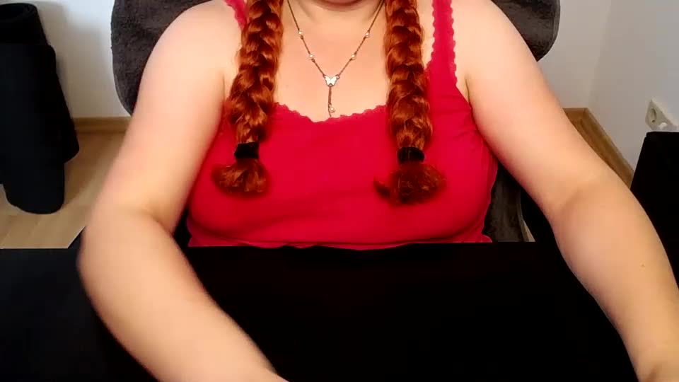 elly_petite Webcam Chat July 19, 2026