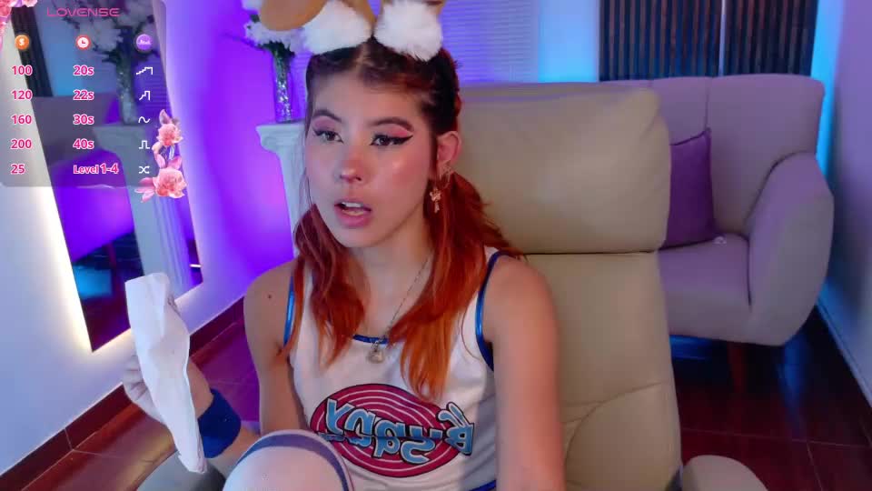 dahlia_grey Webcam Chat July 19, 2026
