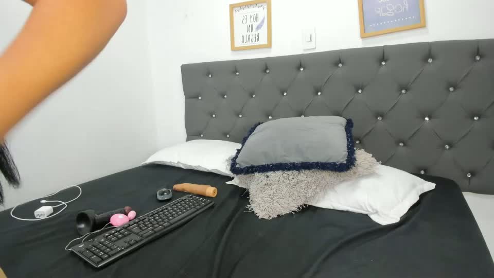 emily_behlle Webcam Chat July 19, 2026