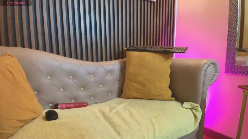 madame_mature1 Webcam Chat July 19, 2026
