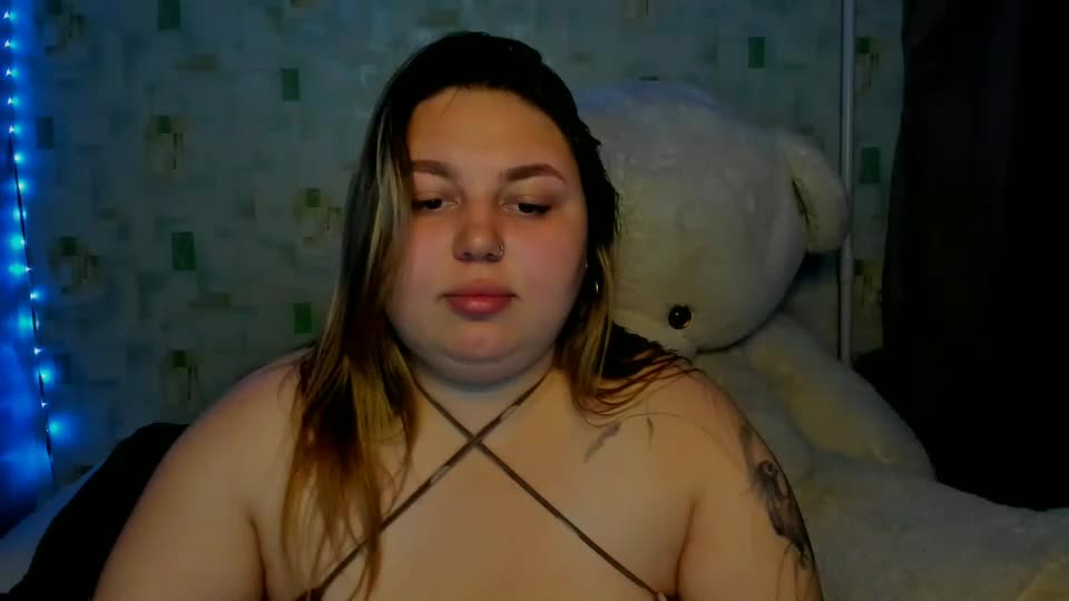 lillyhaigh Webcam Chat July 19, 2026