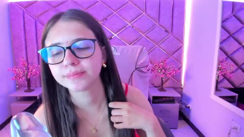 kittypinky01 Webcam Chat July 19, 2026