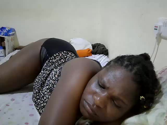 leilacuty13 Webcam Chat July 19, 2026