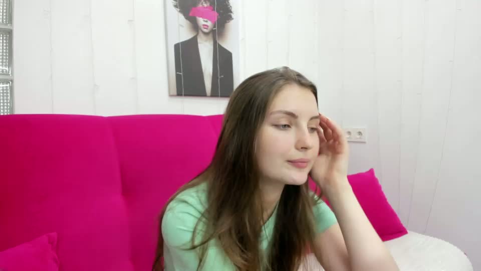 shyly_lisa Webcam Chat July 19, 2026