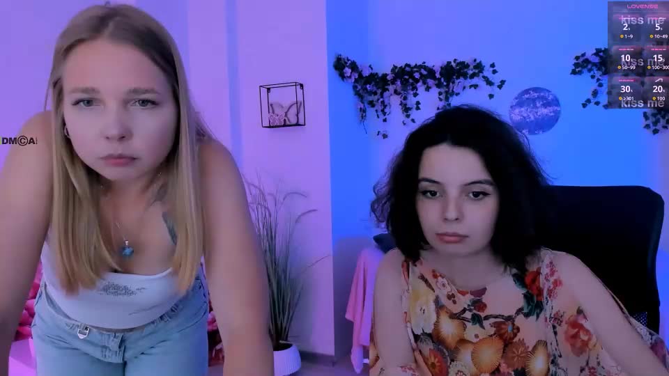mia_mooon_ Webcam Chat July 19, 2026