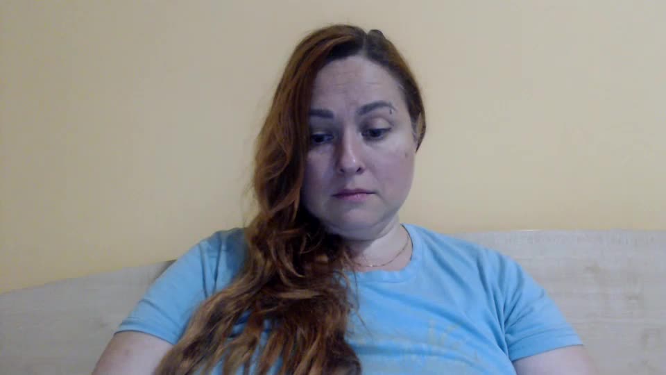 zara_red Webcam Chat July 19, 2026
