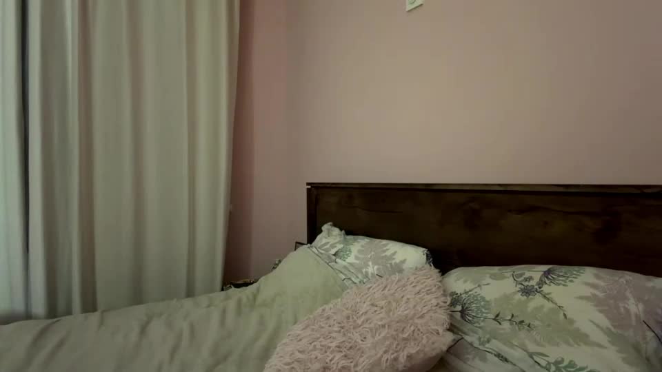 lavinasibert Webcam Chat July 20, 2026
