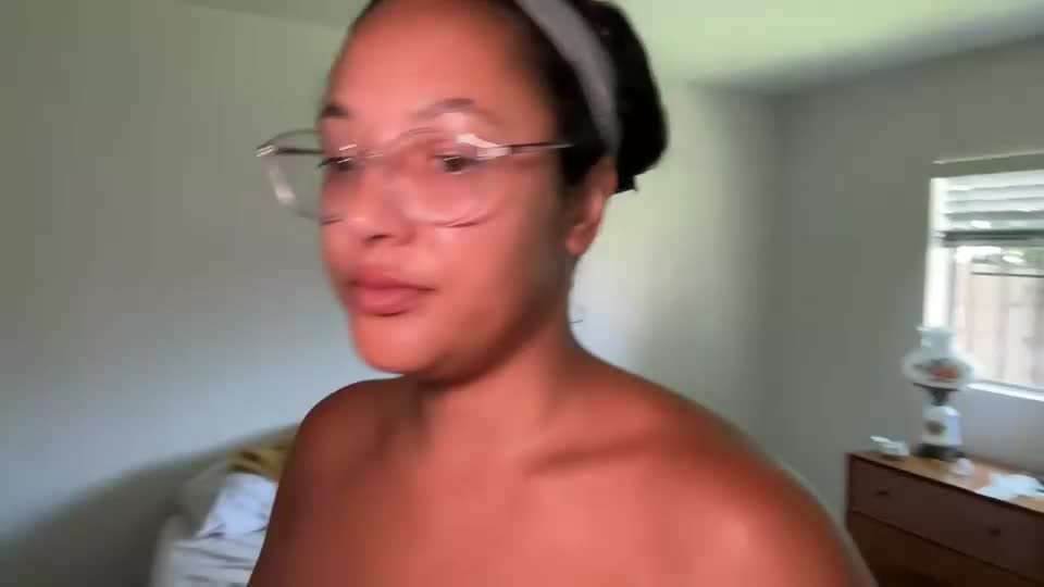 dreamyriri Webcam Chat July 20, 2026