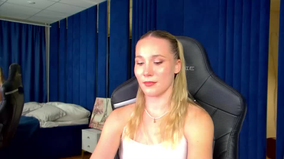 elaravoltage Webcam Chat July 20, 2026