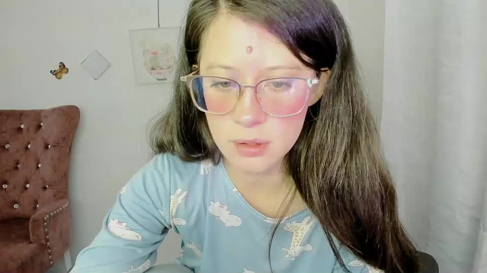 zooeybelair Webcam Chat July 20, 2026