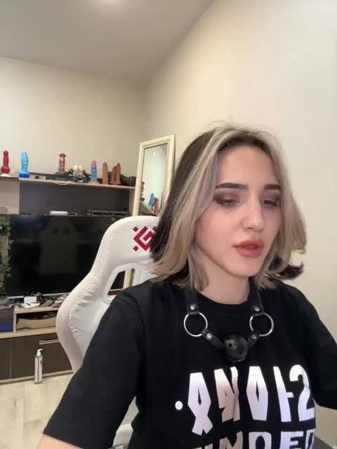 Honey_buns Webcam Chat July 20, 2026