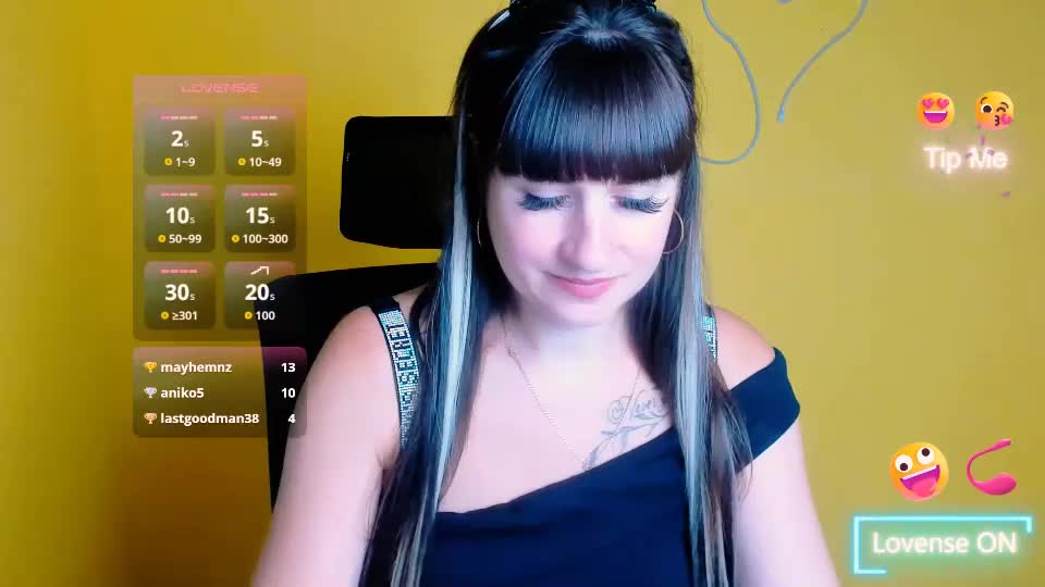 karolina_mia Webcam Chat July 21, 2026