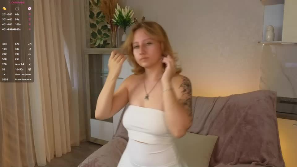 definitelynotnaked Webcam Chat July 21, 2026