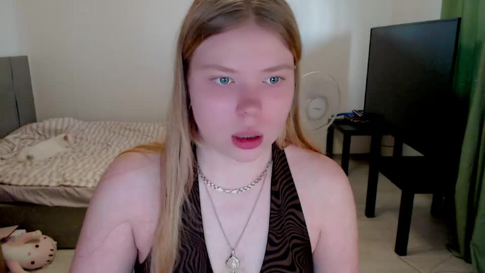 kitten_jenny01 Webcam Chat July 21, 2026
