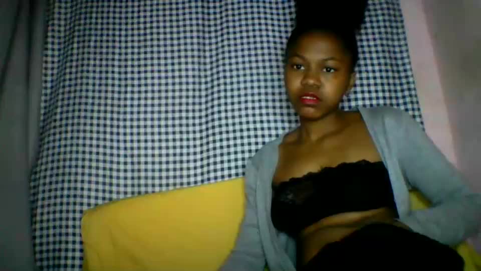lara_belle Webcam Chat July 21, 2026