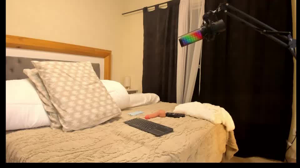 bellarose_____ Webcam Chat July 21, 2026