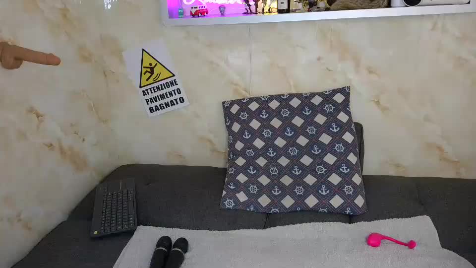 lu_isa3 Webcam Chat July 21, 2026