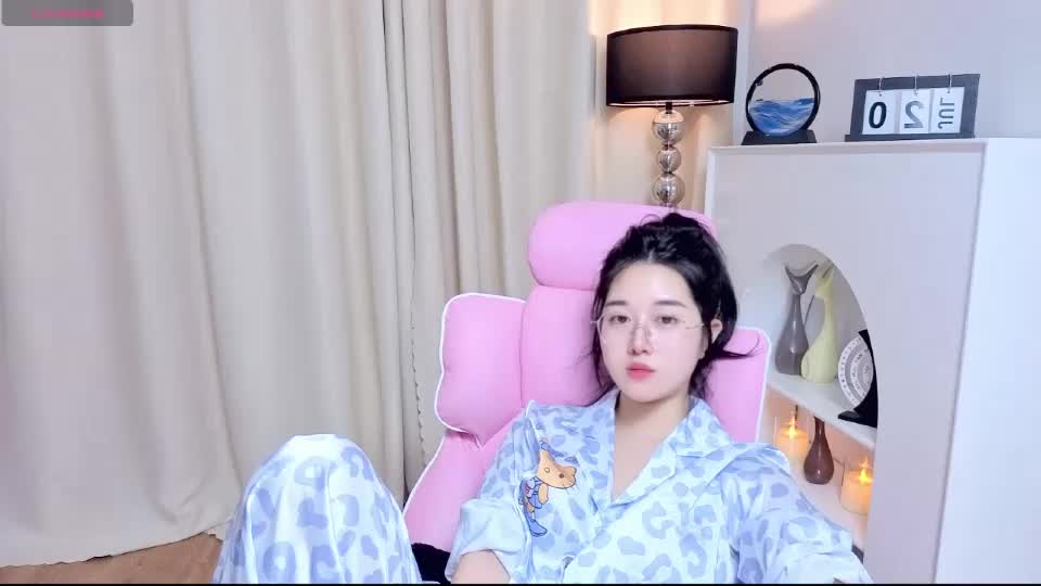miu99999 Webcam Chat July 21, 2026