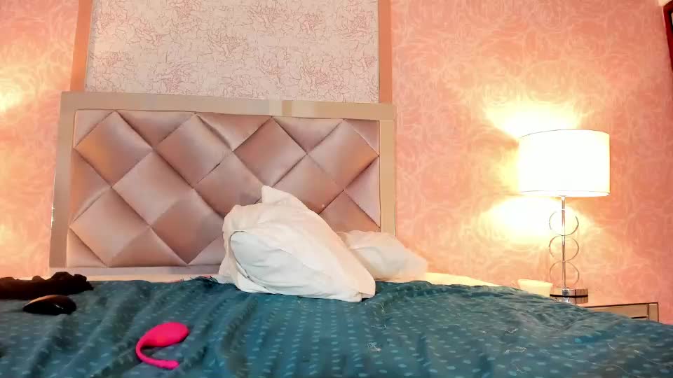 zoeblanc Webcam Chat July 21, 2026