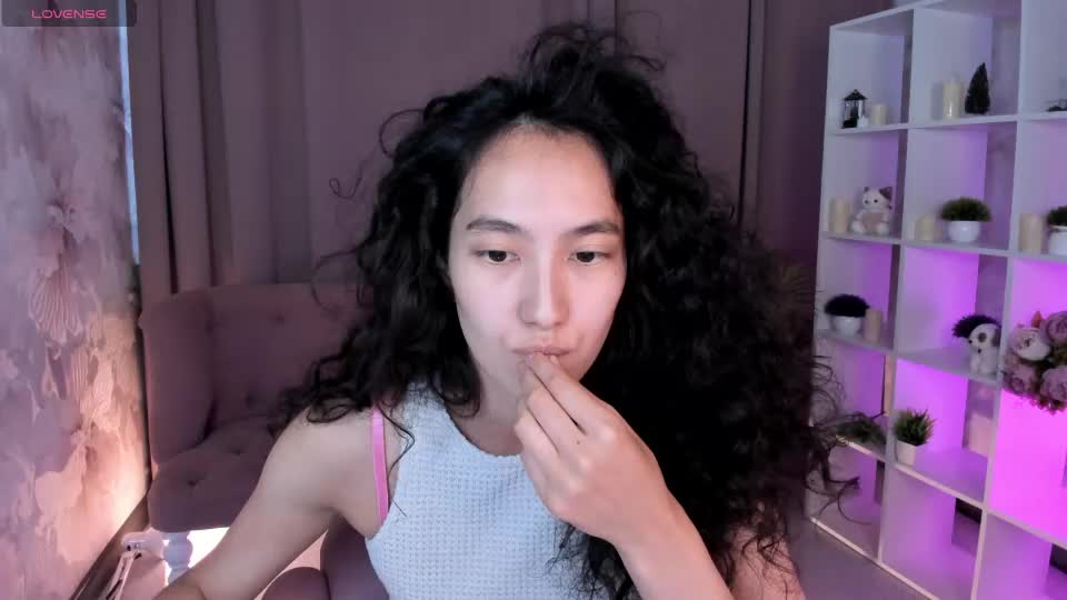 yummy_lamii Webcam Chat July 21, 2026