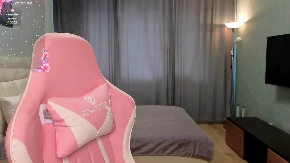 lilymoore69 Webcam Chat July 21, 2026