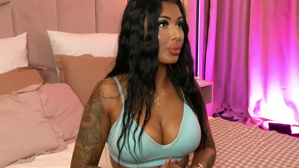 laylavixenn Webcam Chat July 21, 2026