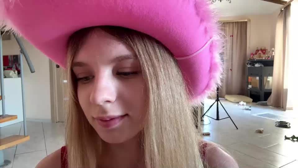 chloe_show Webcam Chat July 21, 2026