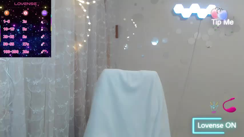 JewellKiss7 Webcam Chat July 22, 2026