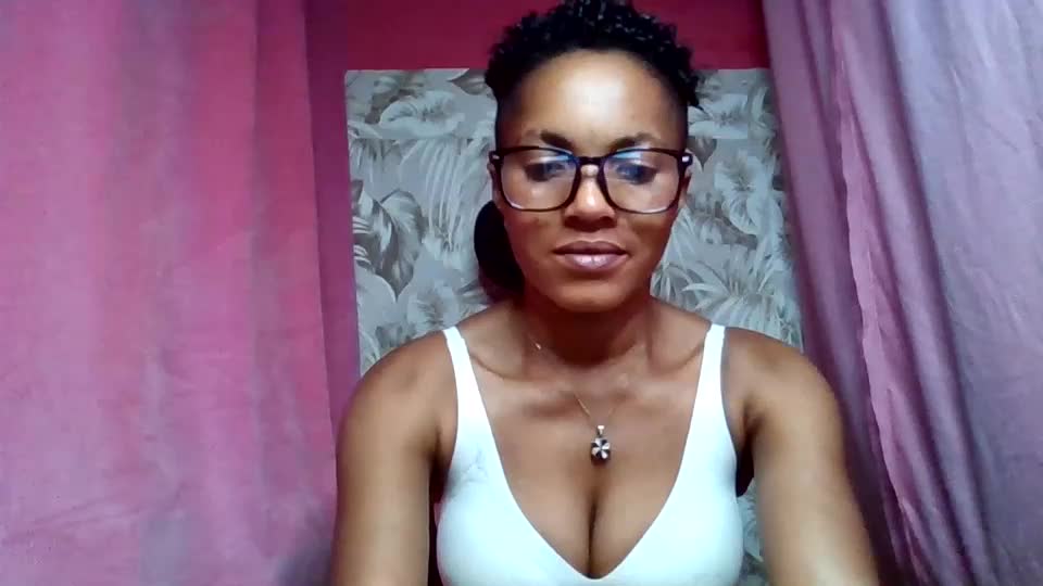 sexydoll32 Webcam Chat July 22, 2026