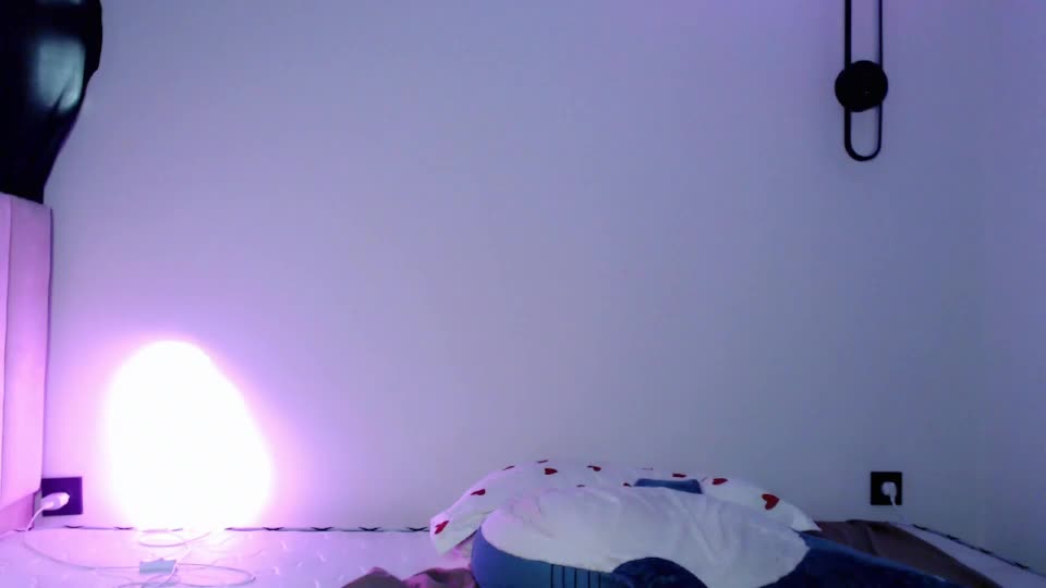 neverstopkissing Webcam Chat July 22, 2026