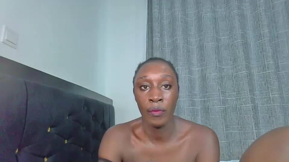 kinky_leila Webcam Chat July 22, 2026