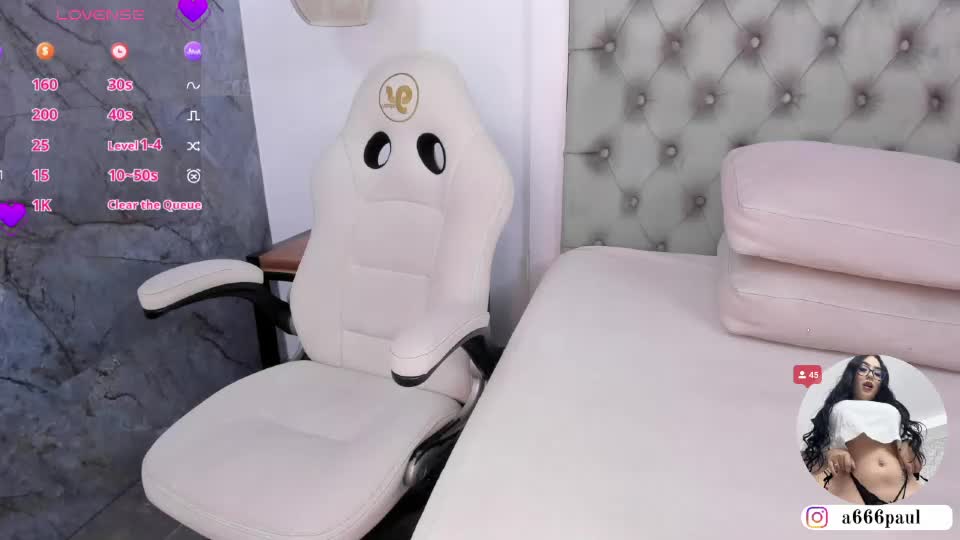 aria_paul Webcam Chat July 22, 2026