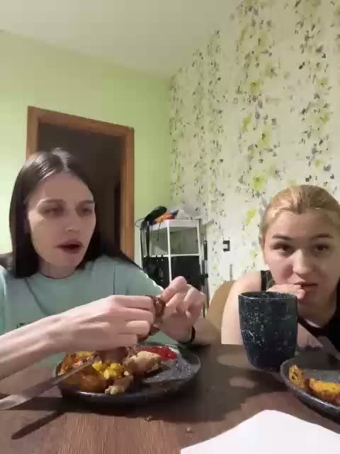 -Zoe-Love- Webcam Chat July 22, 2026