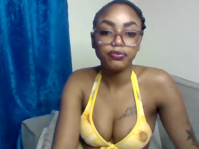 crystal_princesss Webcam Chat July 23, 2026
