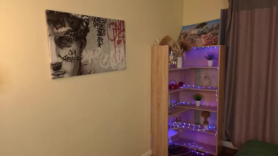 tomikavilandre Webcam Chat July 23, 2026