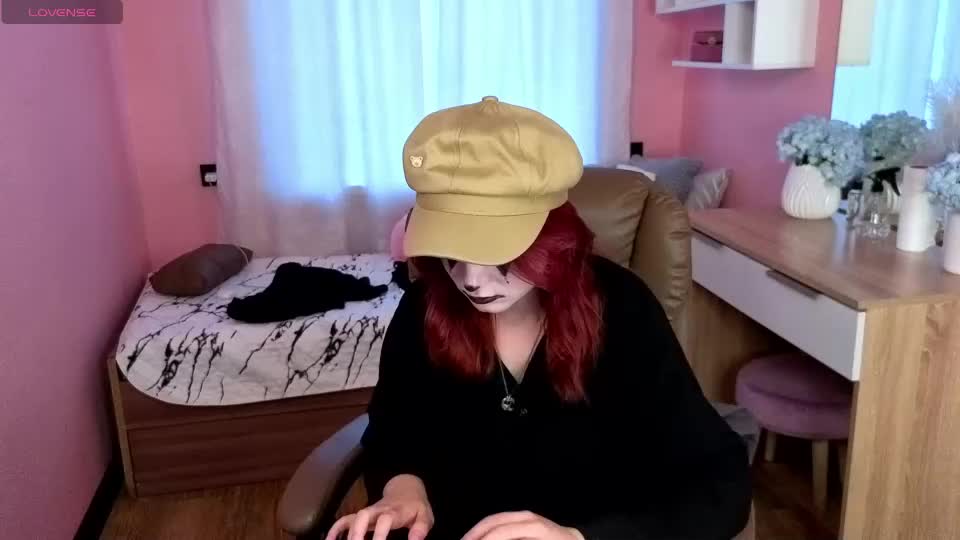 fox_cutee Webcam Chat July 23, 2026