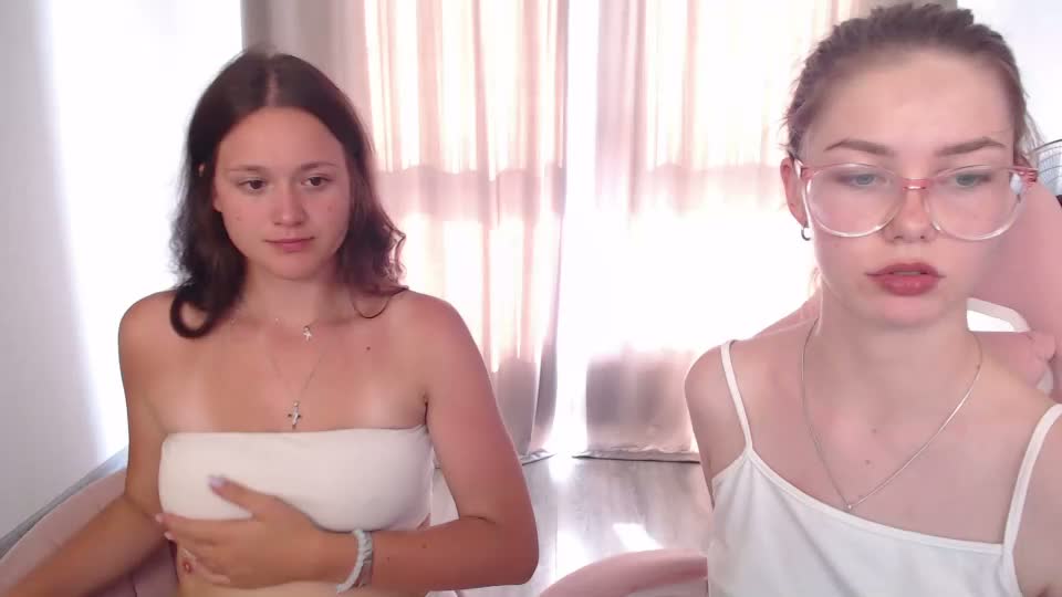 julie_meow246 Webcam Chat July 23, 2026