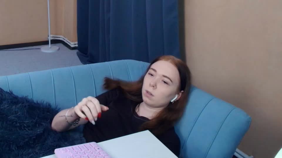 nelliemathers Webcam Chat July 23, 2026