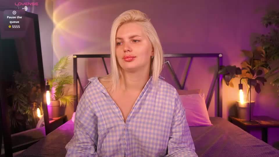 ameliawells Webcam Chat July 23, 2026