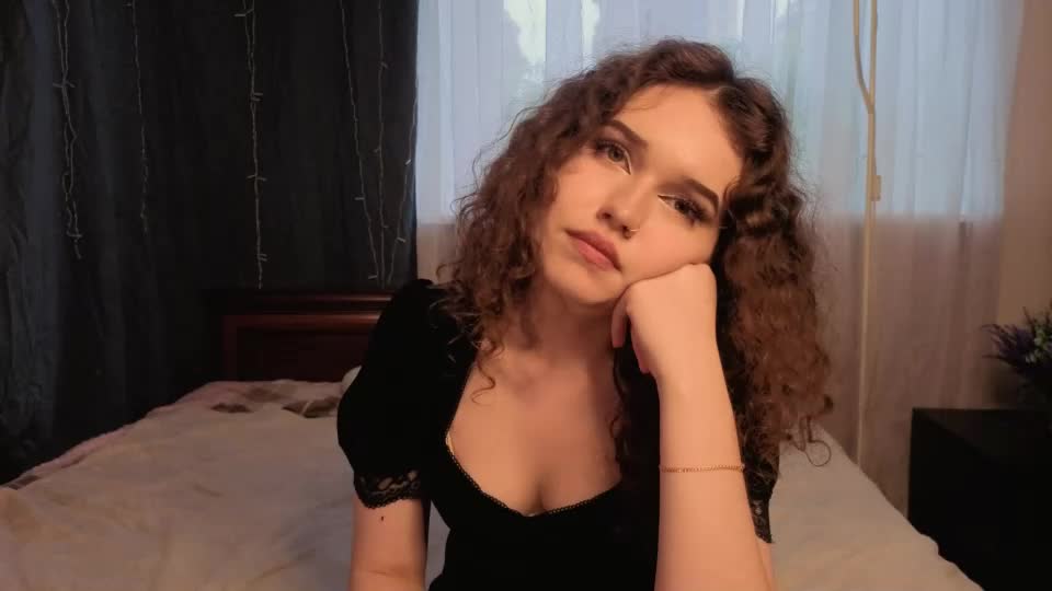 elishahemrich Webcam Chat July 23, 2026