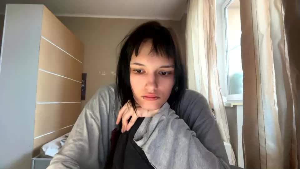 shirakranendonk Webcam Chat July 23, 2026