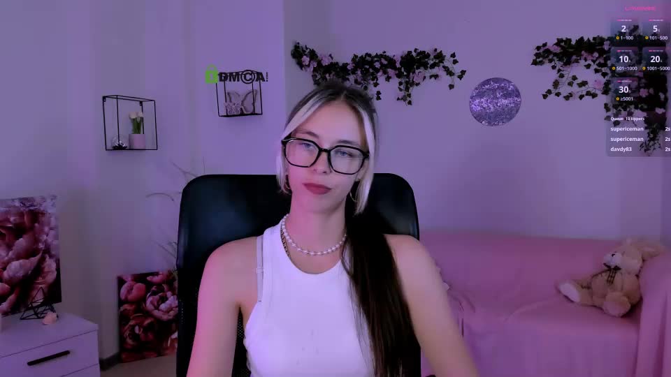 mia_mooon_ Webcam Chat July 23, 2026