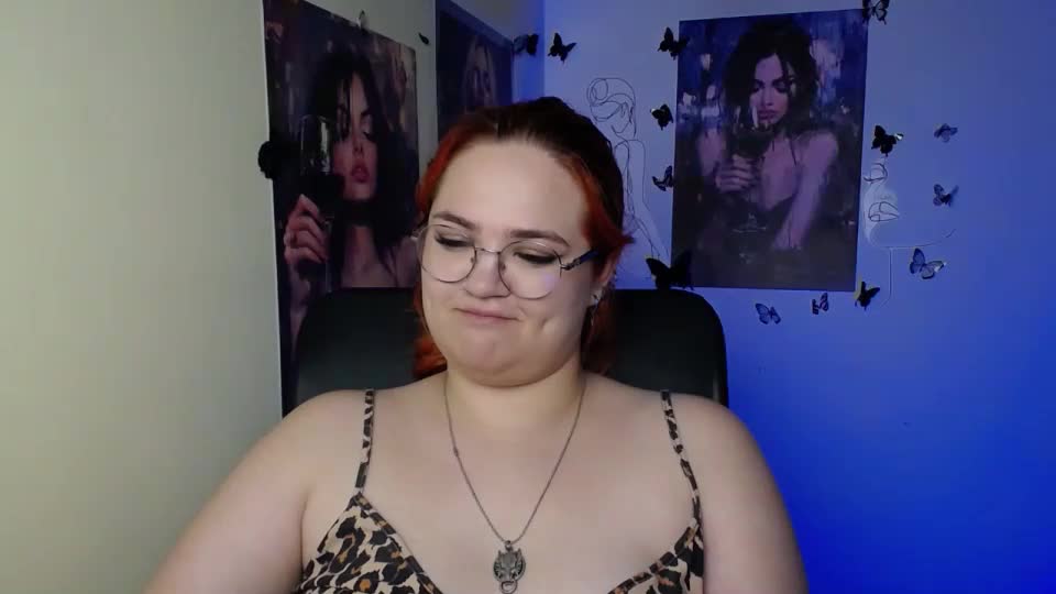 redhotqueen1 Webcam Chat July 23, 2026