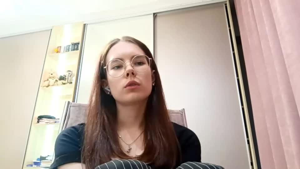 tawnyzenisek Webcam Chat July 23, 2026