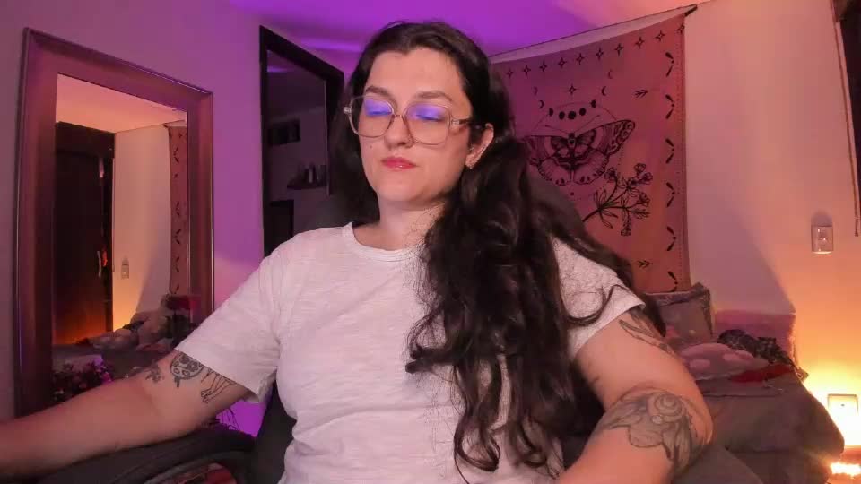 _peach__ Webcam Chat July 23, 2026