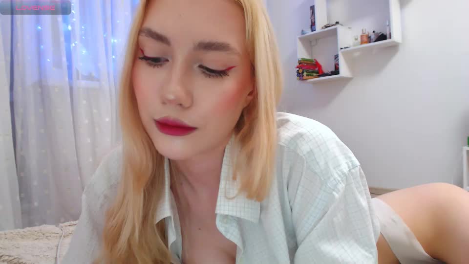 mila_nowak Webcam Chat July 24, 2026