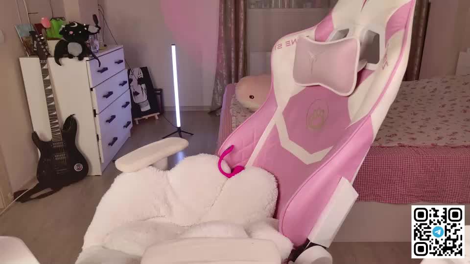 amyskymoon Webcam Chat July 24, 2026