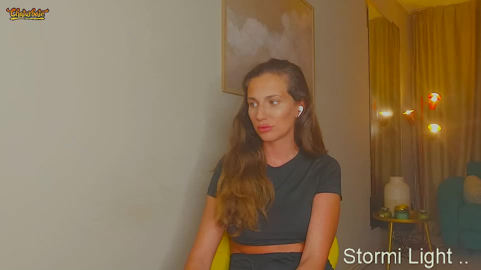stormi_light Webcam Chat July 24, 2026