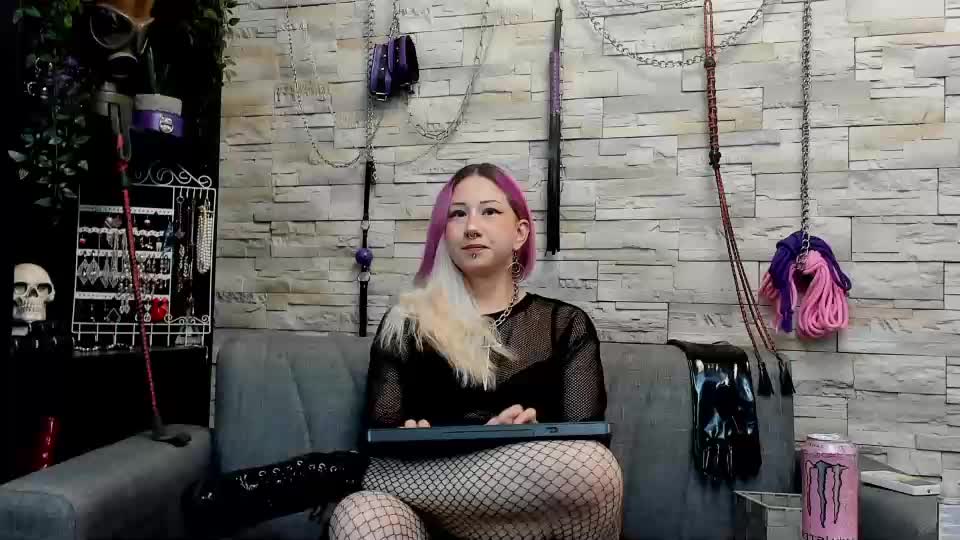 miss_kaz Webcam Chat July 24, 2026